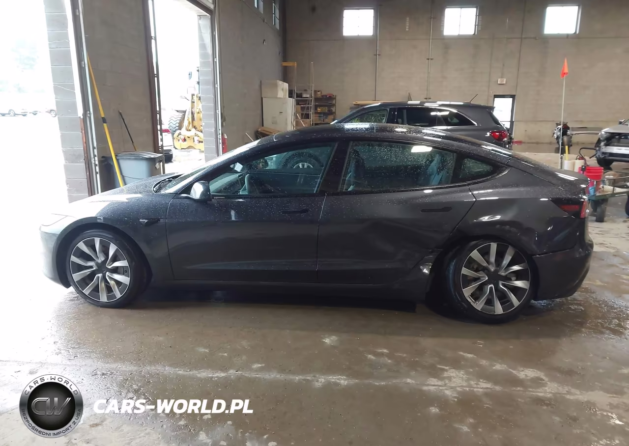2024 Tesla Model 3 Long Range Dual Motor All-Wheel Drive VIN:5YJ3E1EB4RF809675 - 14