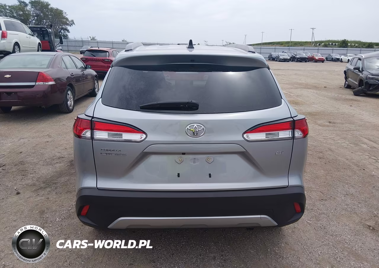 2025 Toyota Corolla Cross Le VIN:7MUCAAAG6SV119575 - 16