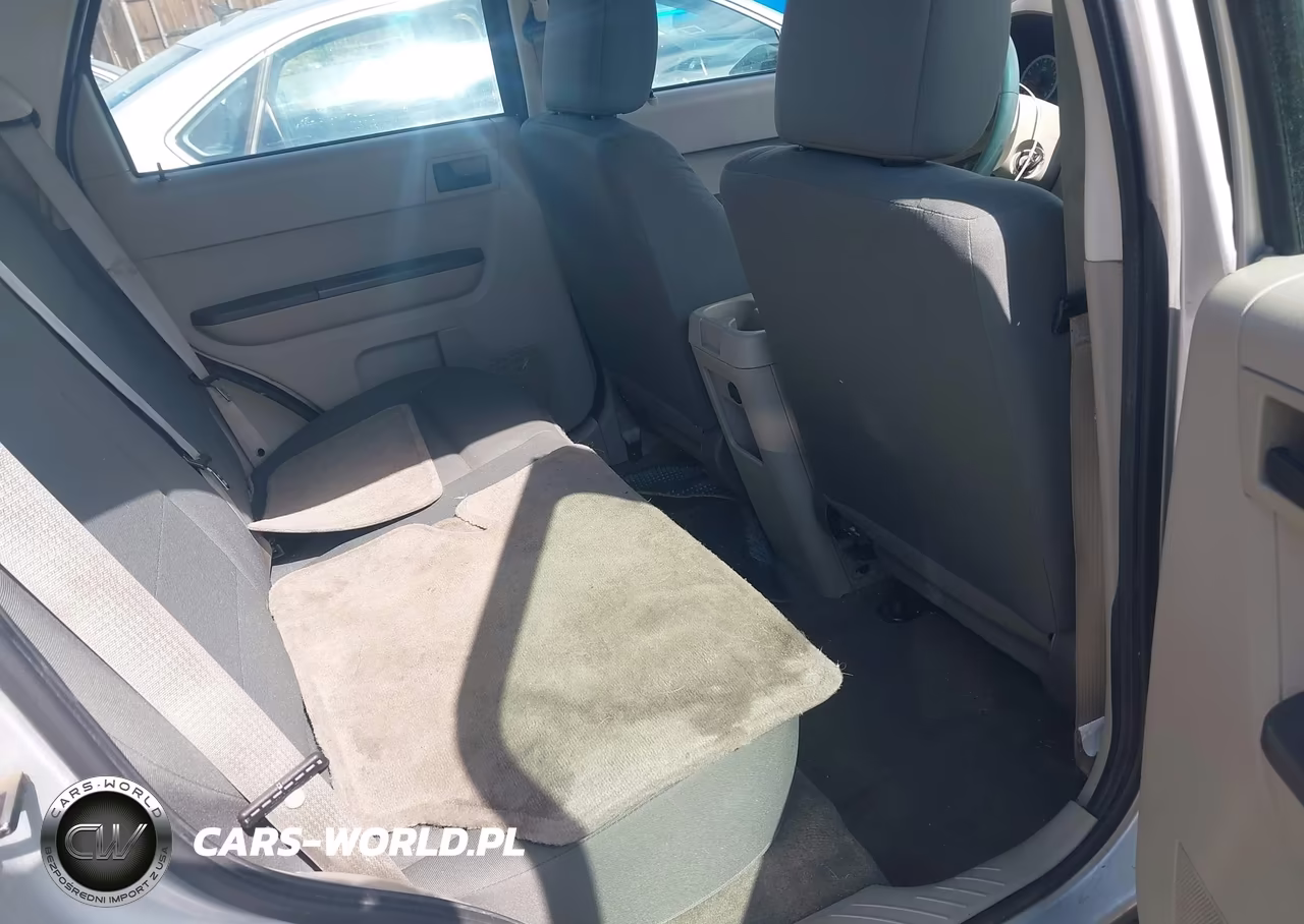 2012 Ford Escape Xls VIN:1FMCU0C75CKB77013 - 8