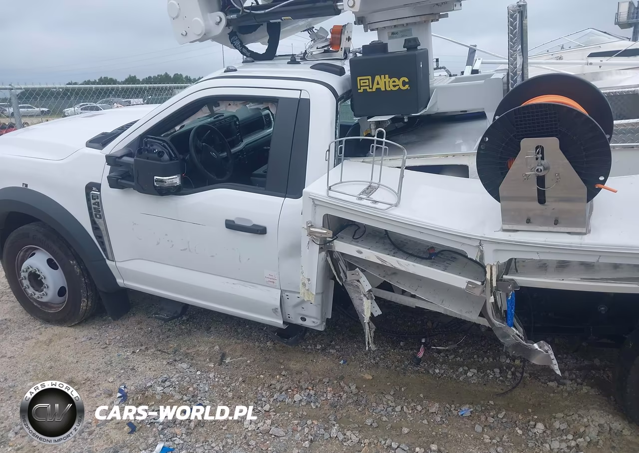 2024 Ford F-450 Chassis Xl VIN:1FDUF4GN8RDA38716 - 13