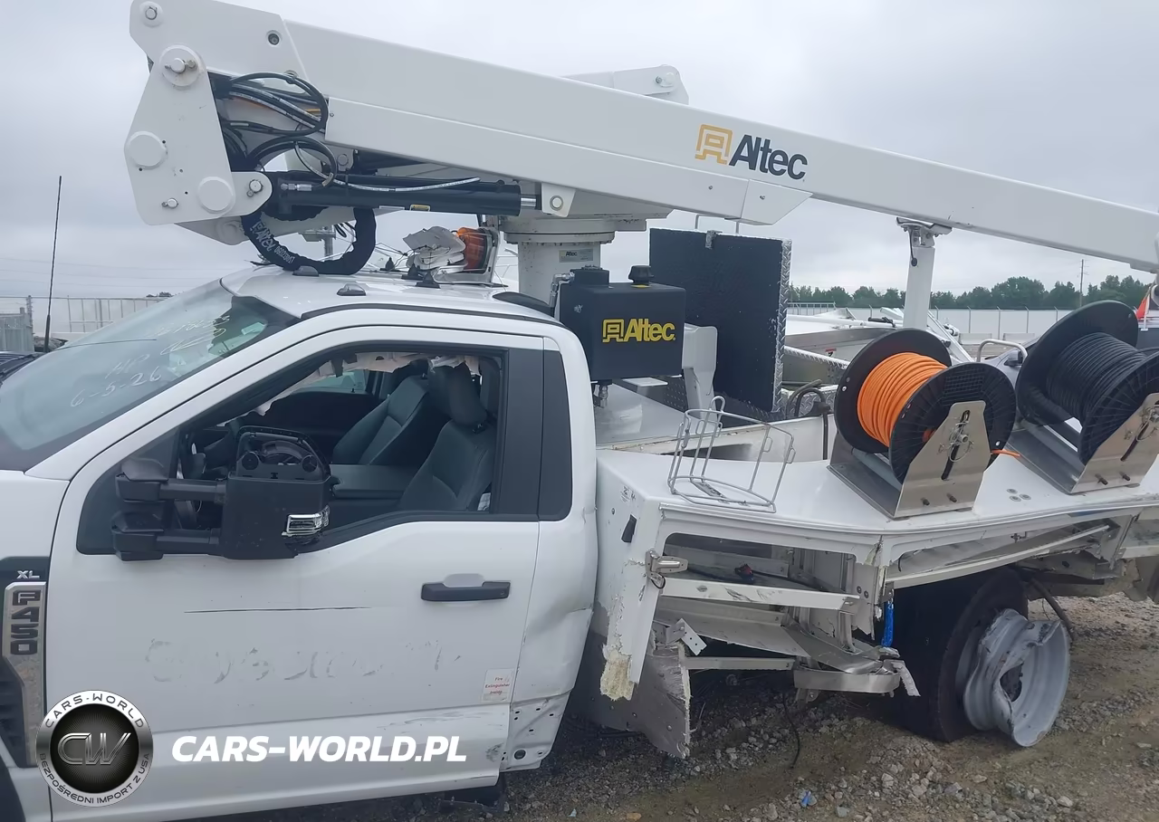 2024 Ford F-450 Chassis Xl VIN:1FDUF4GN8RDA38716 - 14