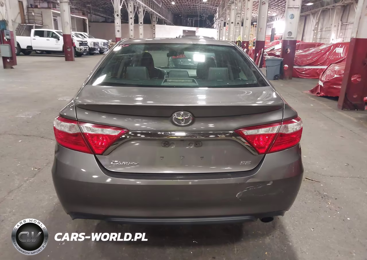 2016 Toyota Camry Se VIN:4T1BF1FKXGU193584 - 16