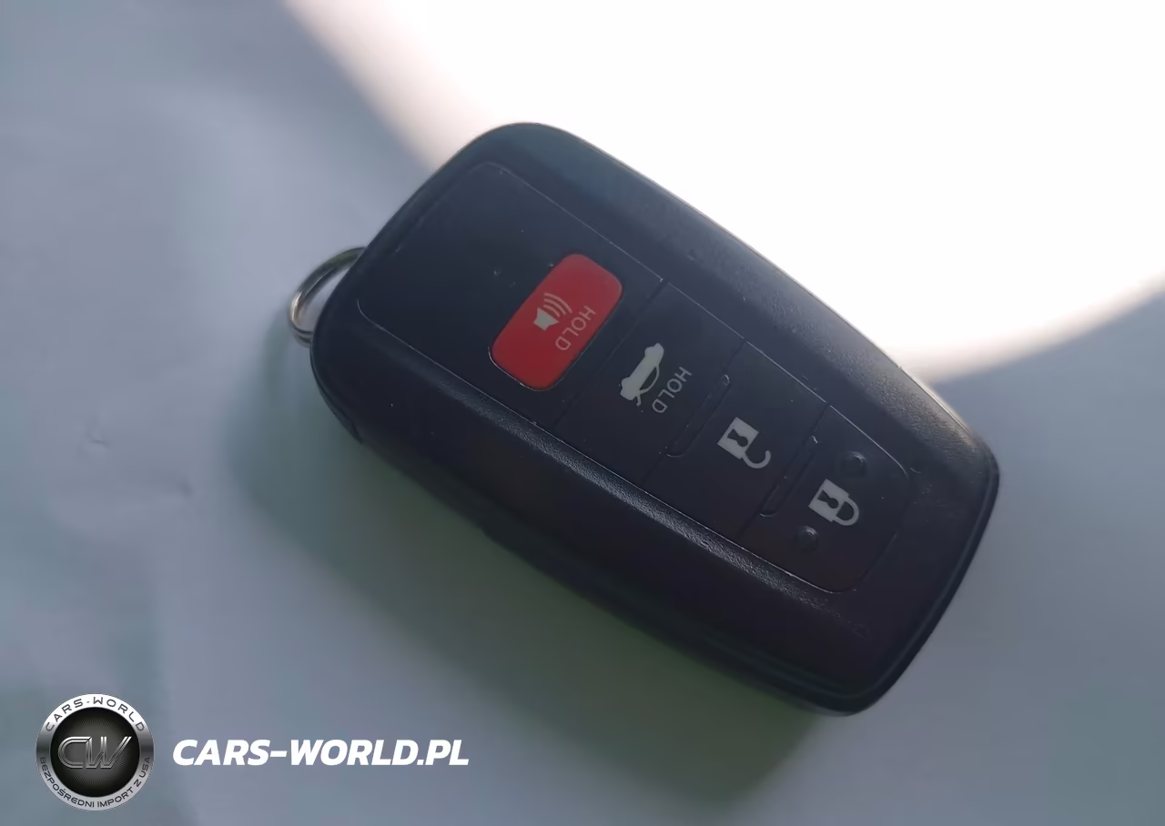 2022 Toyota Corolla Hybrid Le VIN:JTDEAMDE6NJ047728 - 11