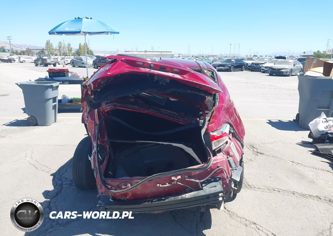 2022 Toyota Corolla Hybrid Le VIN:JTDEAMDE6NJ047728 - 17