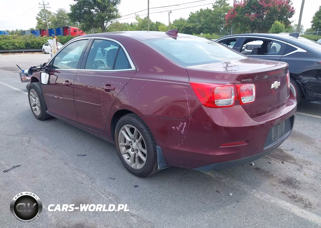 2015 Chevrolet Malibu 1Lt VIN:1G11C5SL4FF275143 - 3