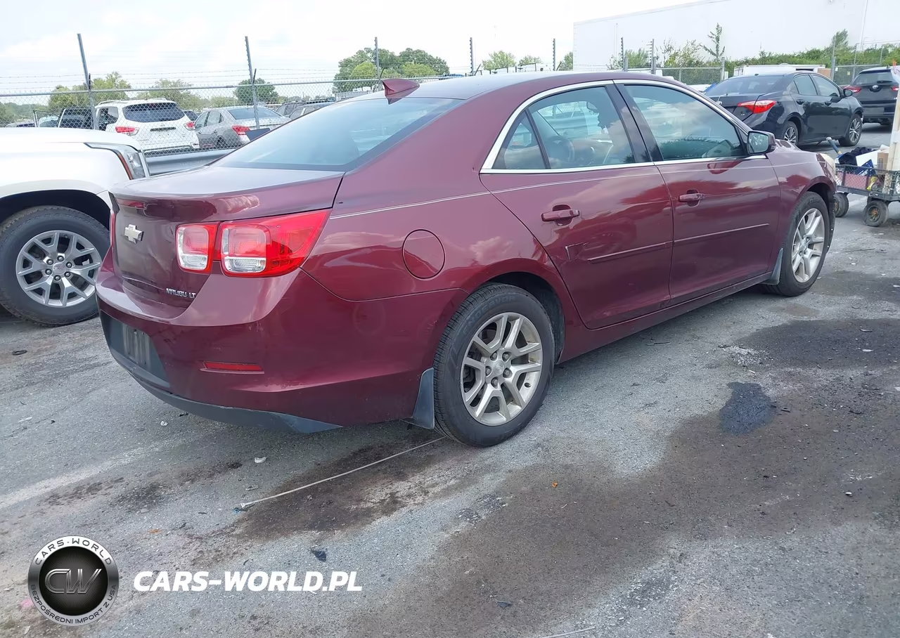 2015 Chevrolet Malibu 1Lt VIN:1G11C5SL4FF275143 - 4