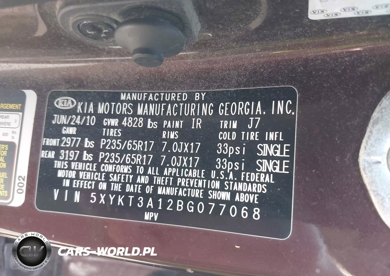 2011 Kia Sorento Lx VIN:5XYKT3A12BG077068 - 9