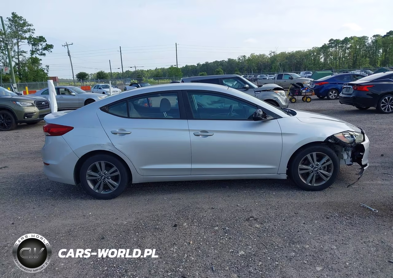 2017 Hyundai Elantra Se VIN:5NPD84LF1HH159075 - 13