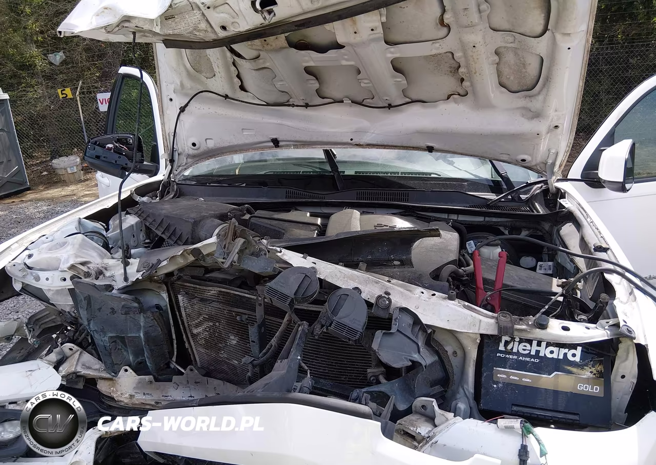 2019 Toyota Tacoma Sr5 V6 VIN:3TMCZ5AN1KM247036 - 10