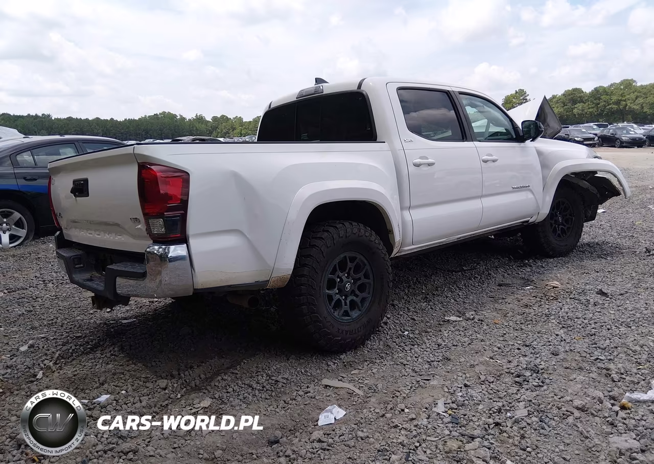 2019 Toyota Tacoma Sr5 V6 VIN:3TMCZ5AN1KM247036 - 4