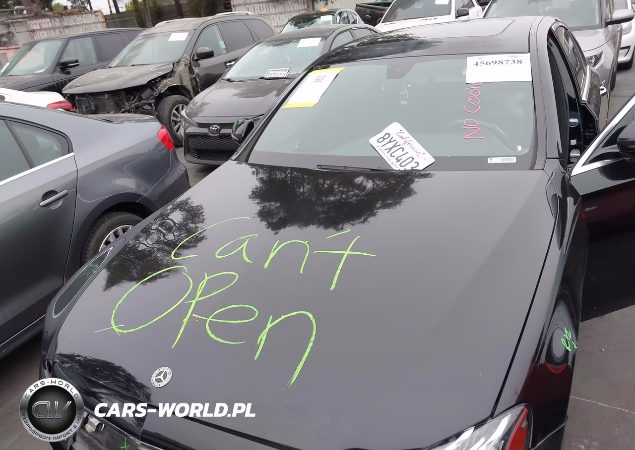 2018 Mercedes-Benz E 300 VIN:WDDZF4JBXJA427121 - 10
