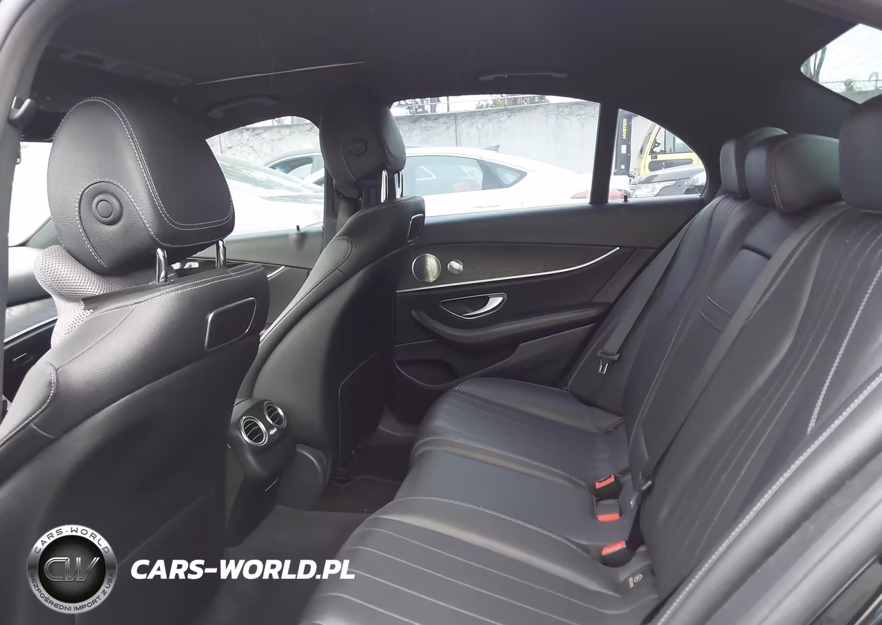 2018 Mercedes-Benz E 300 VIN:WDDZF4JBXJA427121 - 18
