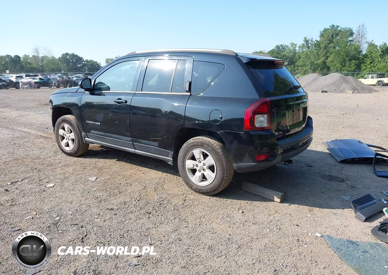 2014 Jeep Compass Sport VIN:1C4NJCBA2ED725707 - 3