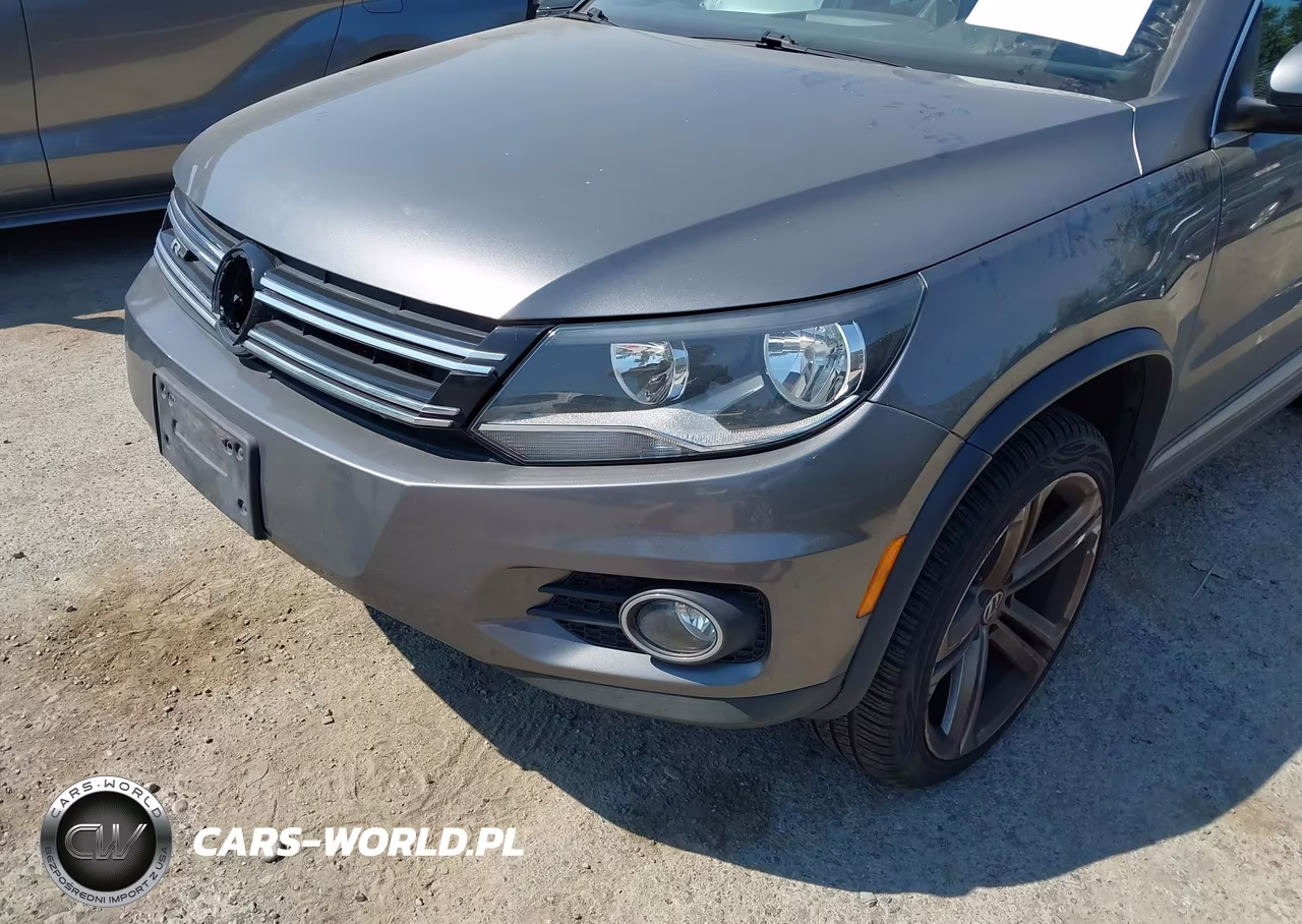 2016 Volkswagen Tiguan R-Line VIN:WVGAV7AXXGW616897 - 13