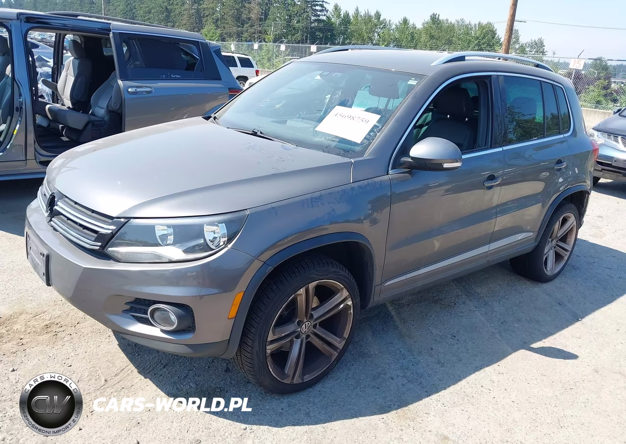 2016 Volkswagen Tiguan R-Line VIN:WVGAV7AXXGW616897 - 2