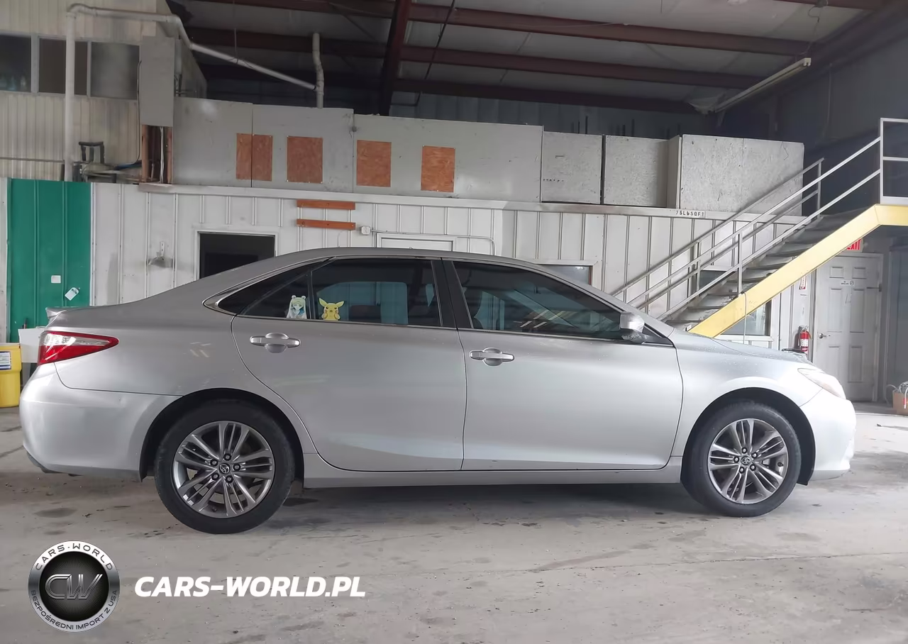 2017 Toyota Camry Se VIN:4T1BF1FK3HU774944 - 13