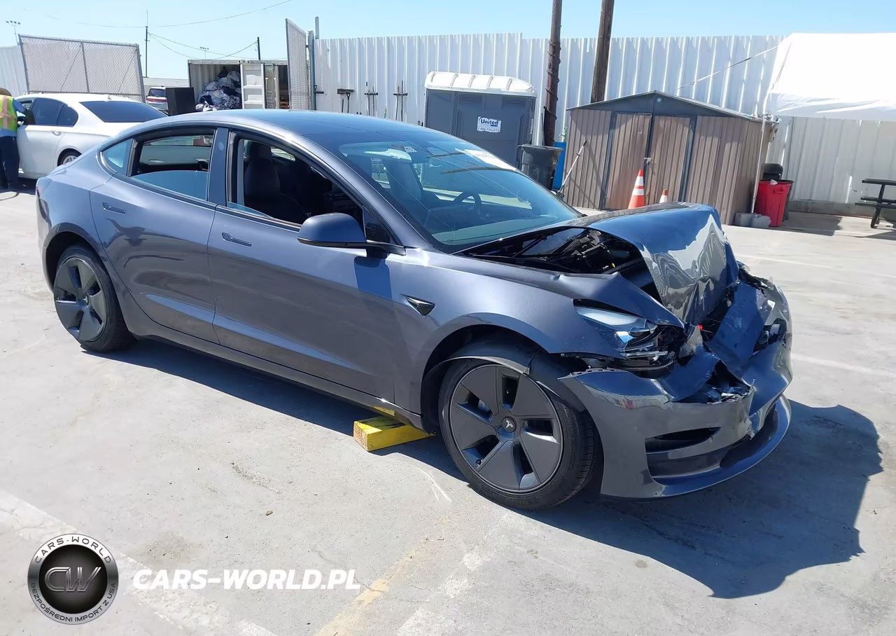 2023 Tesla Model 3 Rear-Wheel Drive – zdjęcie 1 z 17