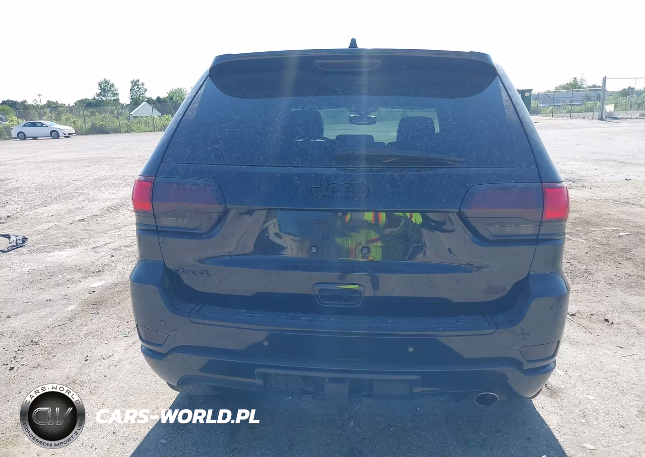 2017 Jeep Grand Cherokee Altitude VIN:1C4RJFAG9HC797765 - 16