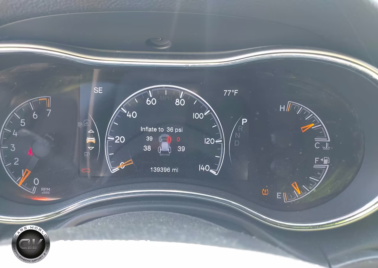 2017 Jeep Grand Cherokee Altitude VIN:1C4RJFAG9HC797765 - 7
