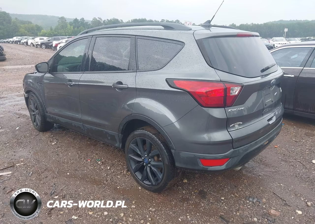 2019 Ford Escape Se VIN:1FMCU0GD8KUA87437 - 3