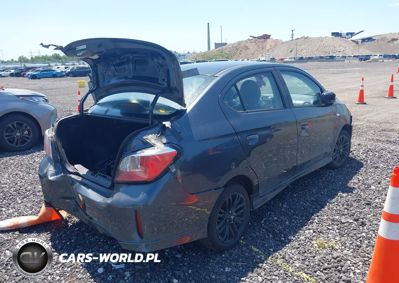 2024 Mitsubishi Mirage G4 Black Edition-Es-Le VIN:ML32FUFJ9RHF14447 - 4