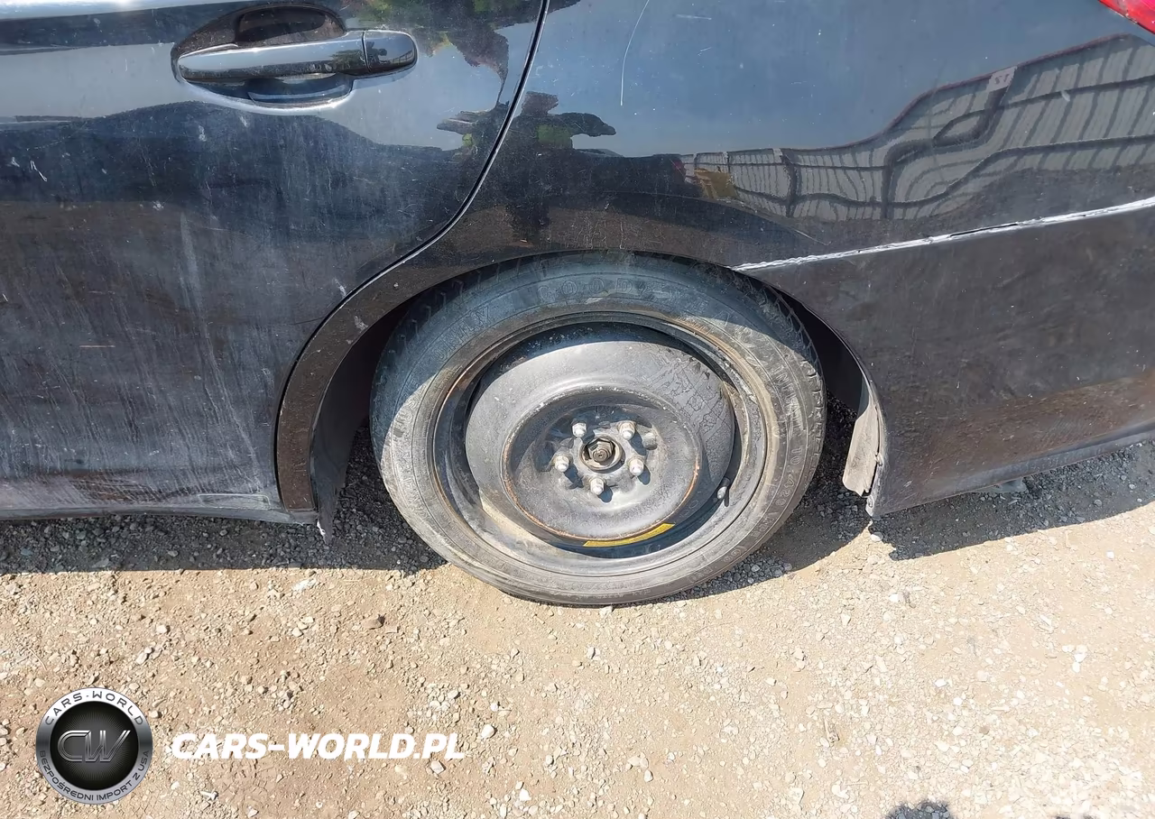 2017 Subaru Legacy 2.5I VIN:4S3BNAB60H3010930 - 18