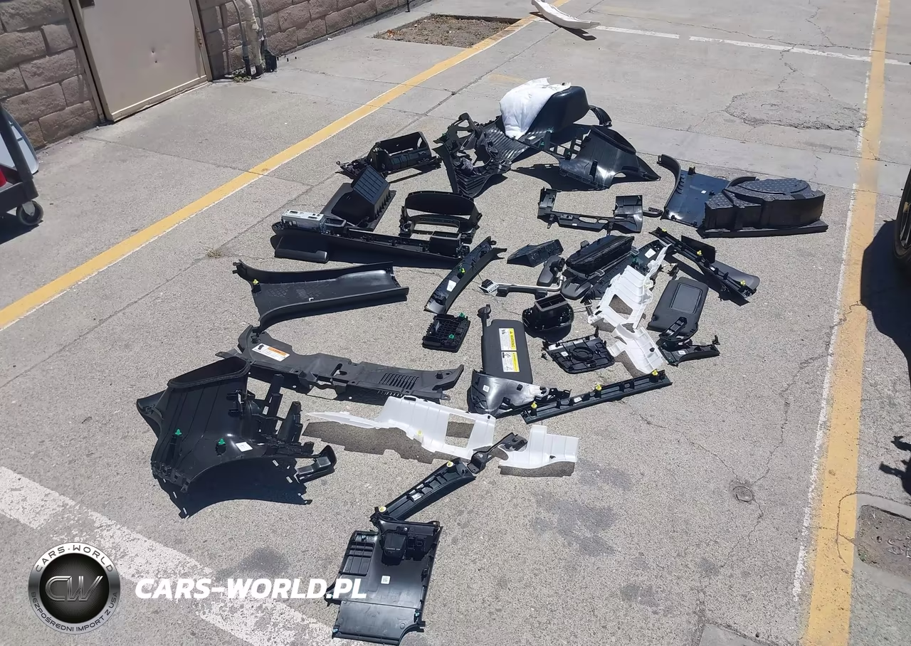 2025 Honda Hr-V Awd Sport VIN:3CZRZ2H52SM743049 - 12