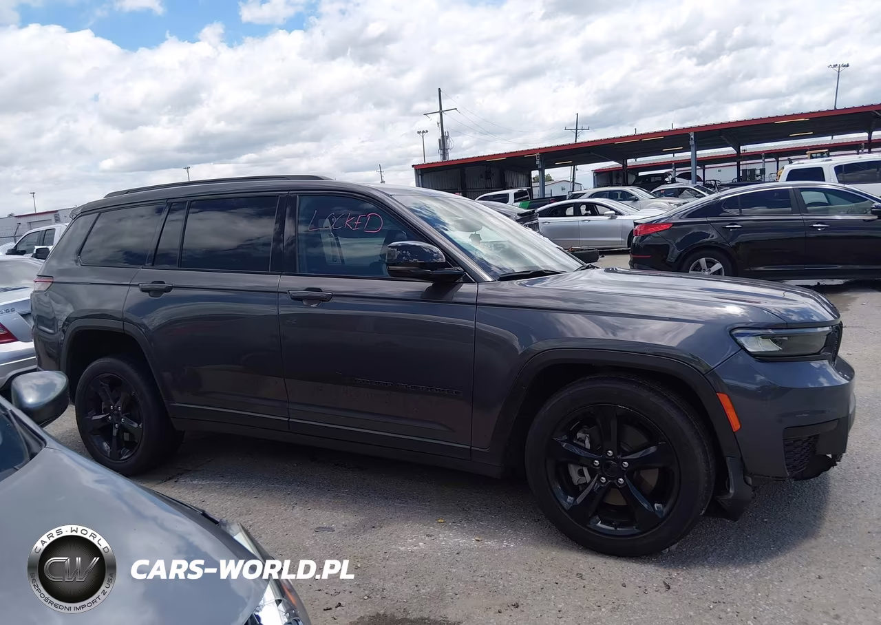 2023 Jeep Grand Cherokee L Altitude 4X2 VIN:1C4RJJAG2P8714357 - 13