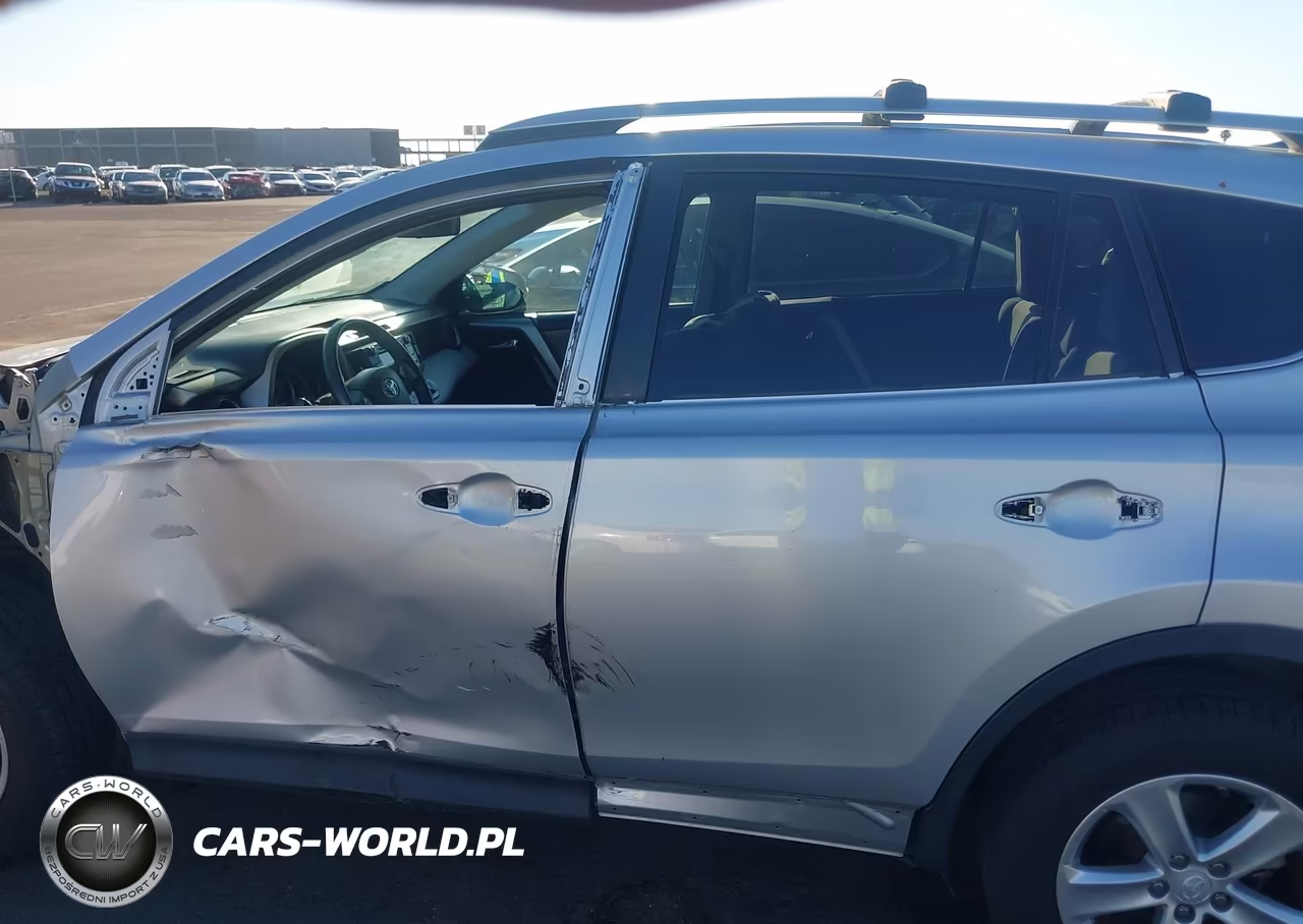2014 Toyota Rav4 Xle VIN:2T3RFREV0EW144228 - 15