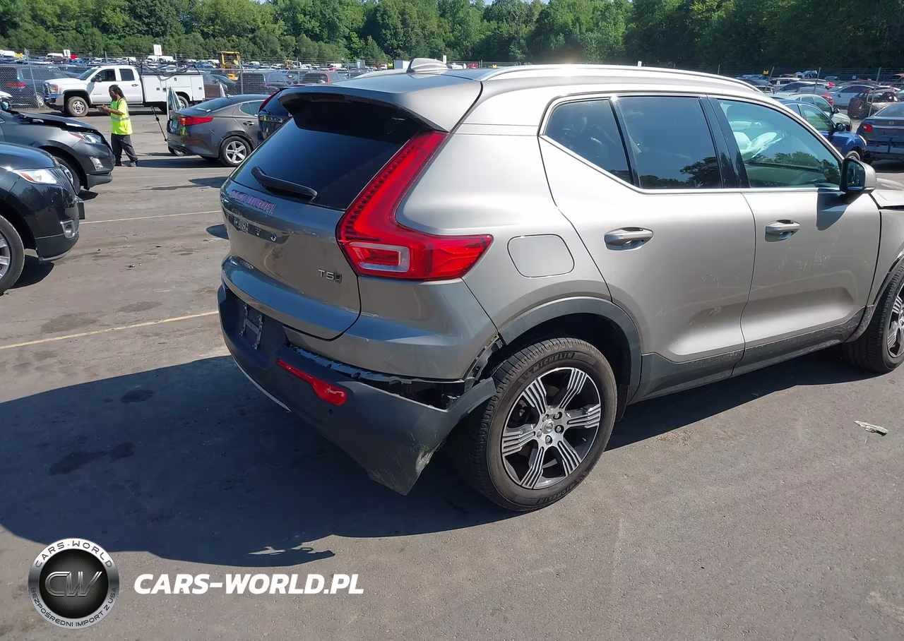 2021 Volvo Xc40 T5 Inscription VIN:YV4162UL0M2611172 - 17