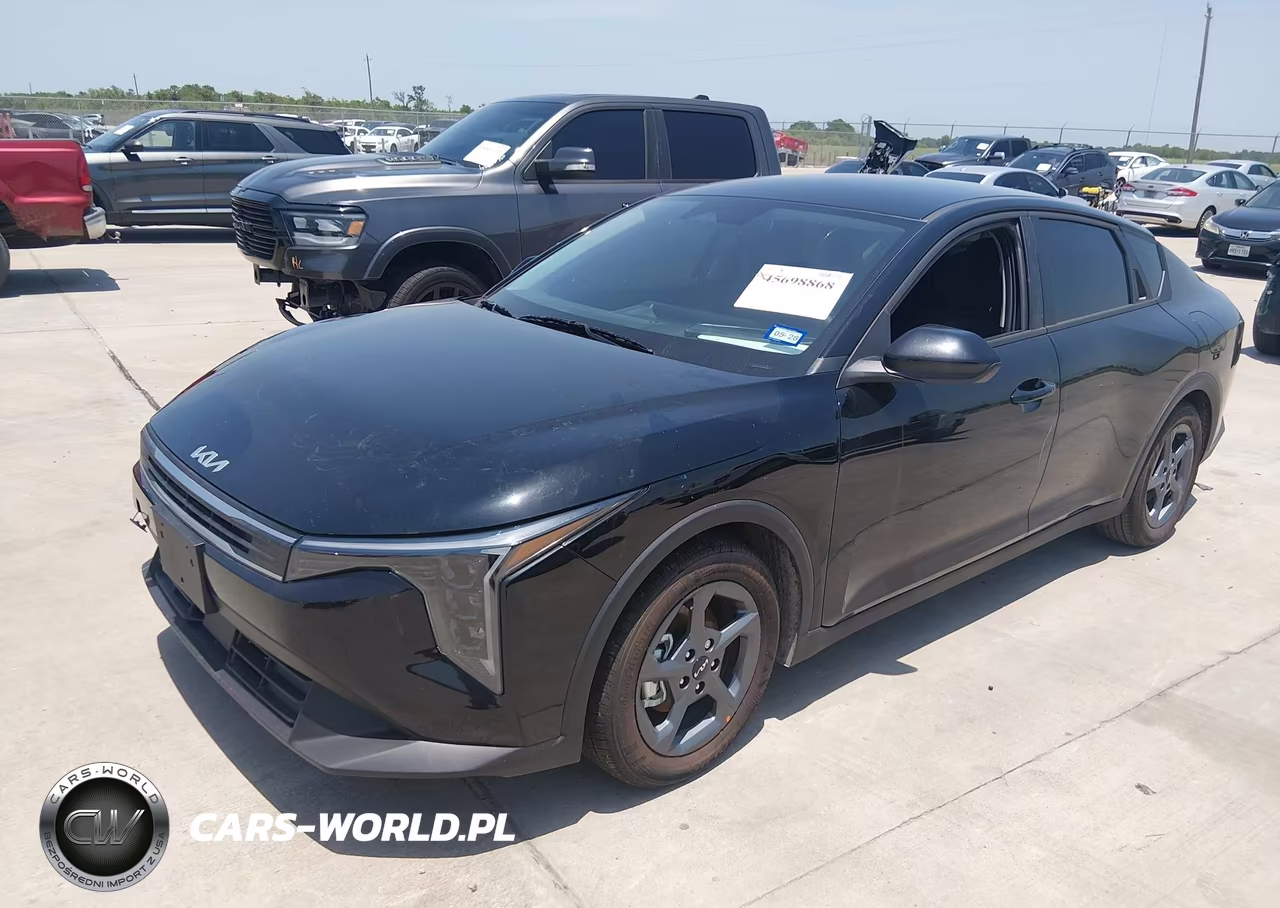 2026 Kia K4 Lxs VIN:3KPFT4DE4TE350399 - 2
