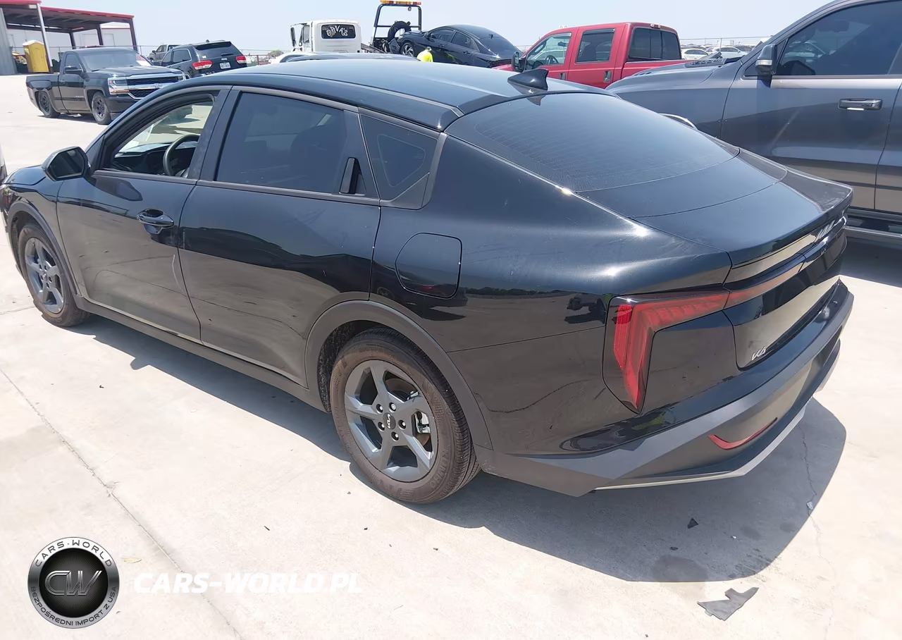 2026 Kia K4 Lxs VIN:3KPFT4DE4TE350399 - 3