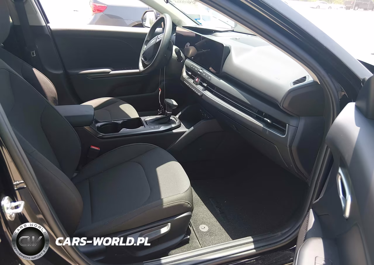 2026 Kia K4 Lxs VIN:3KPFT4DE4TE350399 - 5
