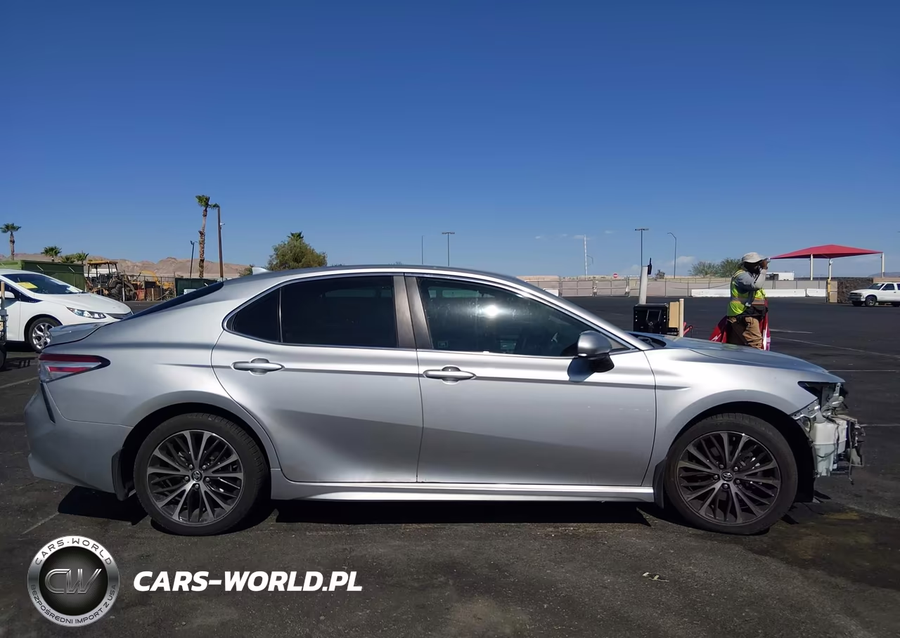 2020 Toyota Camry Se VIN:4T1G11AK5LU350024 - 14