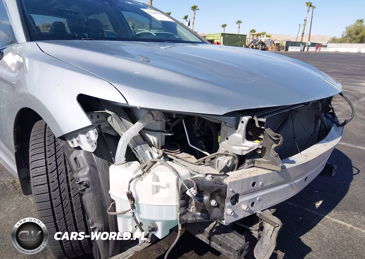 2020 Toyota Camry Se VIN:4T1G11AK5LU350024 - 6