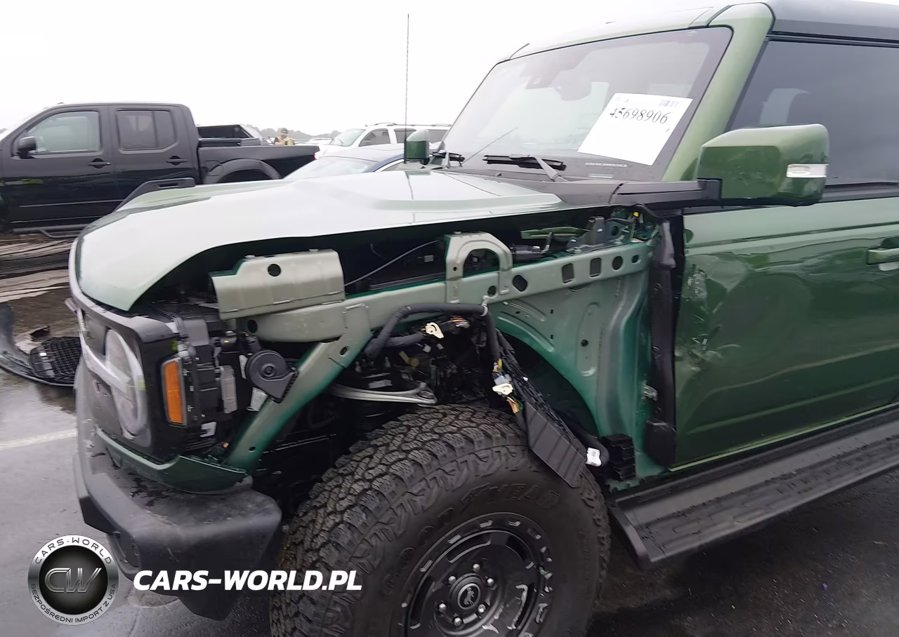 2025 Ford Bronco Outer Banks VIN:1FMEE8BH7SLB74802 - 6