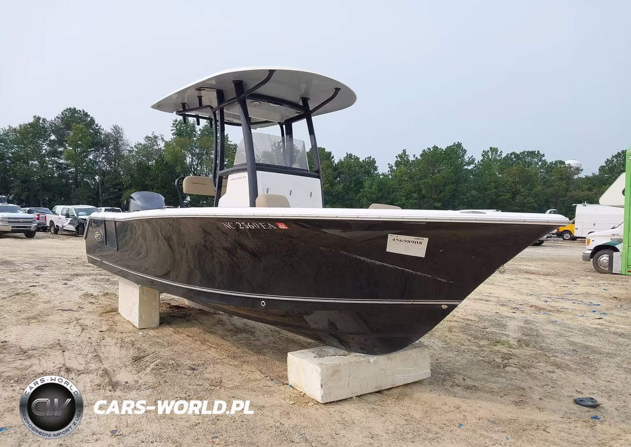 2014 Sea Hunt Ultra 235 Se