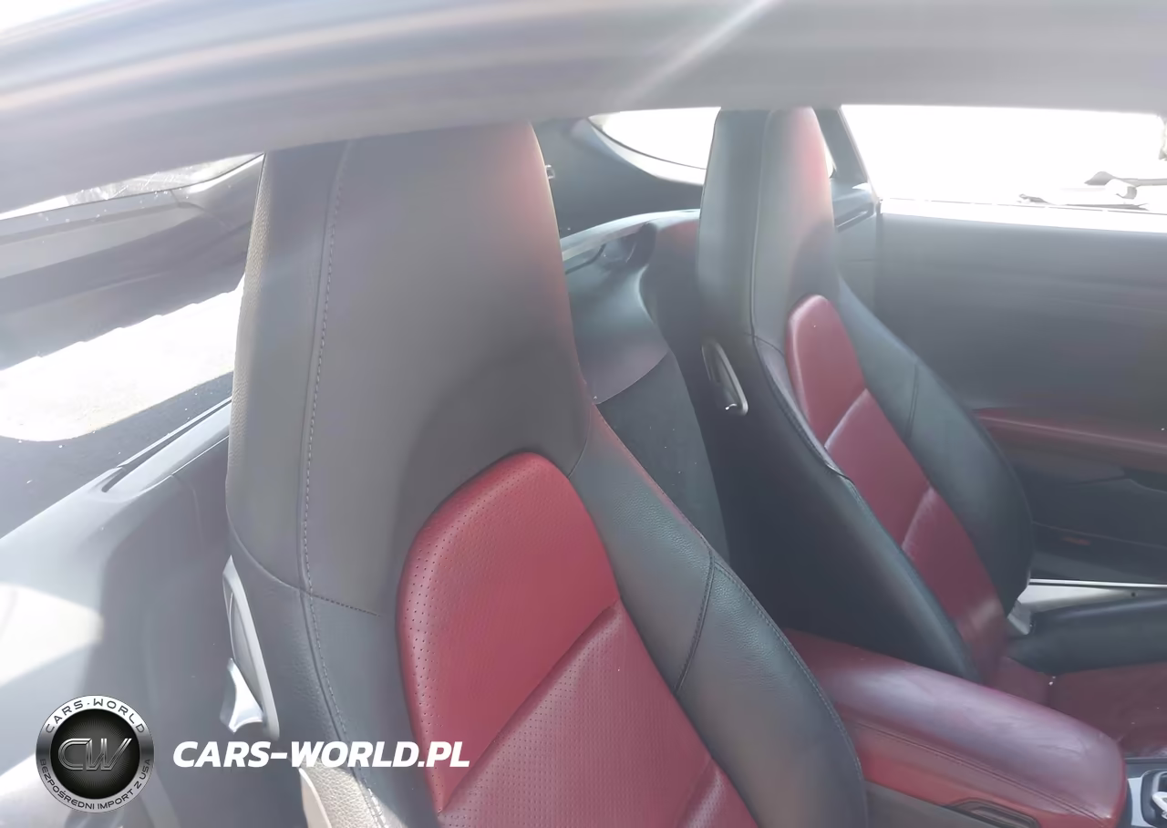 2018 Porsche 718 Cayman S VIN:WP0AB2A87JK279080 - 8