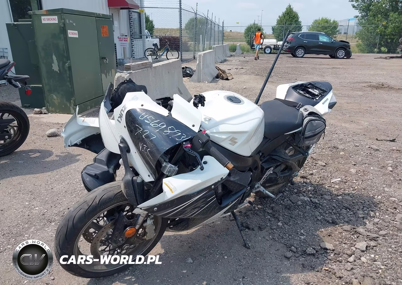 2011 Suzuki Gsx-R600 VIN:JS1GN7FA8B2102950 - 2