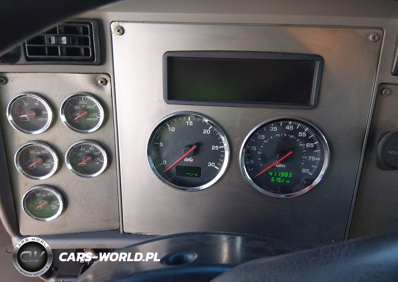 2014 Kenworth Construction T370 VIN:2NKHHM7X4EM409150 - 7