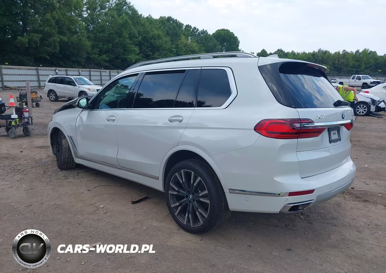 2021 BMW X7 xDrive40I VIN:5UXCW2C09M9E40756 - 3