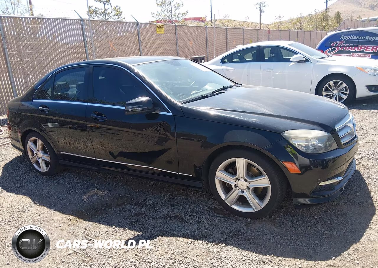 2011 Mercedes-Benz C 300 Sport VIN:WDDGF5EB1BR173731 - 13