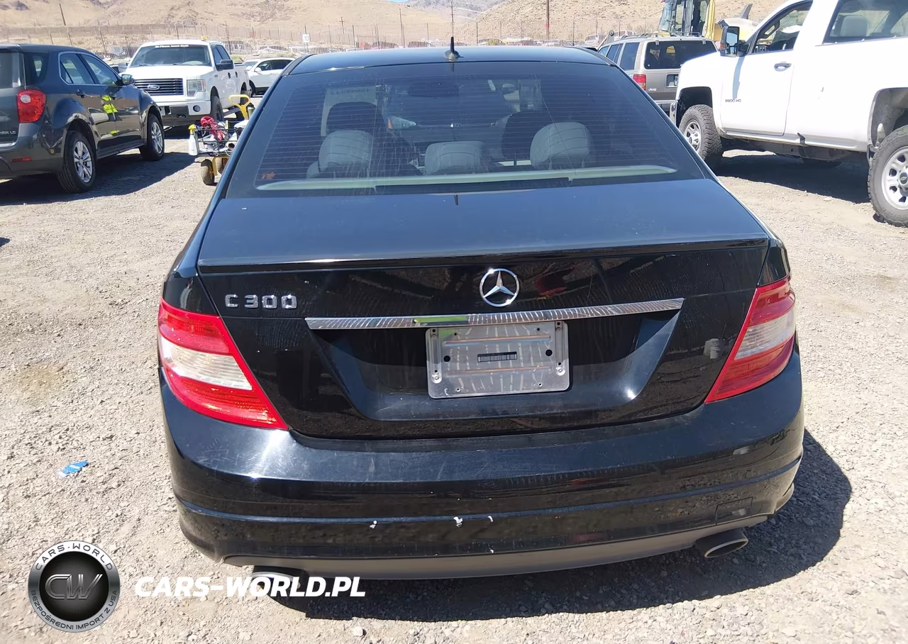 2011 Mercedes-Benz C 300 Sport VIN:WDDGF5EB1BR173731 - 16