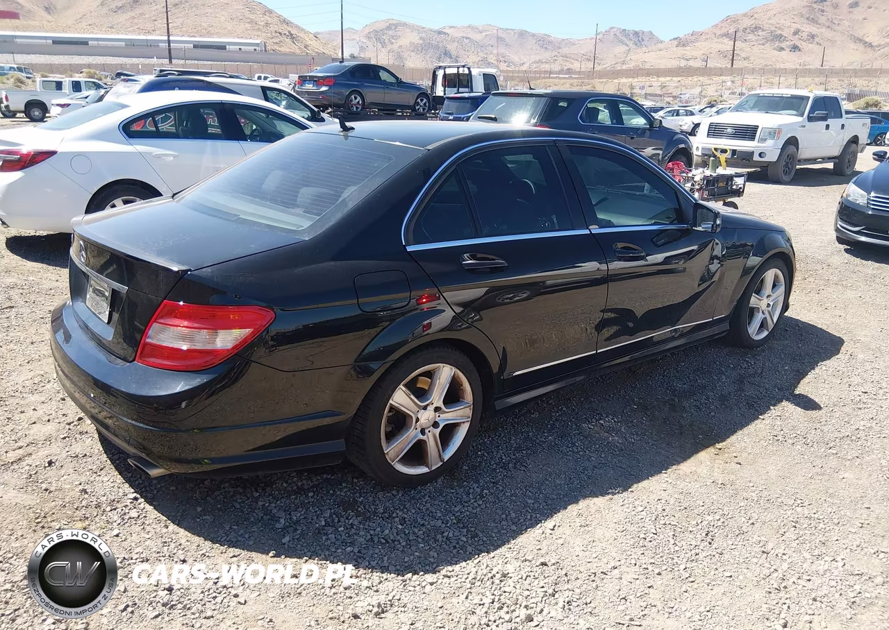 2011 Mercedes-Benz C 300 Sport VIN:WDDGF5EB1BR173731 - 4