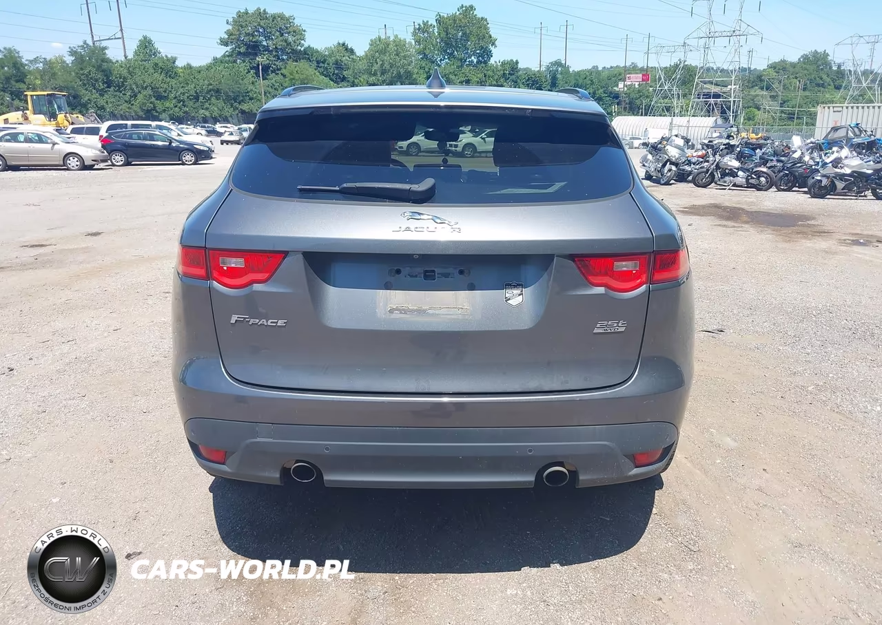 2019 Jaguar F-Pace 25T Prestige VIN:SADCK2FX4KA397138 - 16