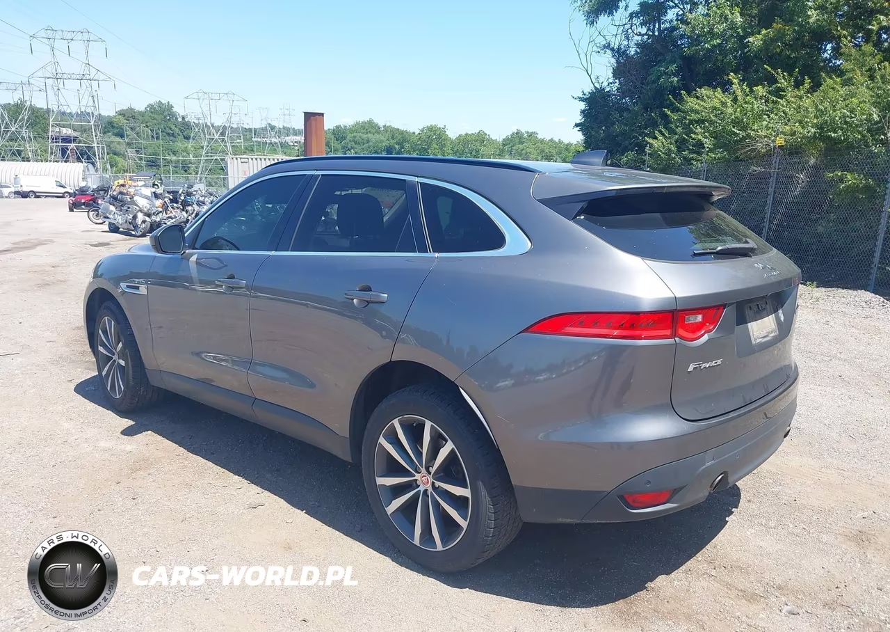2019 Jaguar F-Pace 25T Prestige VIN:SADCK2FX4KA397138 - 3