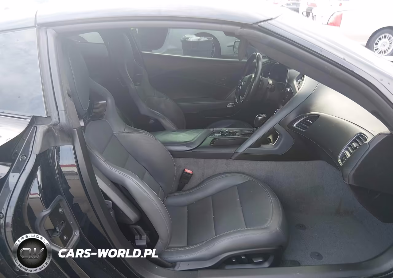 2015 Chevrolet Corvette Z06 VIN:1G1YU2D64F5605581 - 5