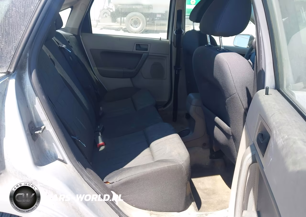 2008 Ford Focus Se-Ses VIN:1FAHP35N88W215256 - 8