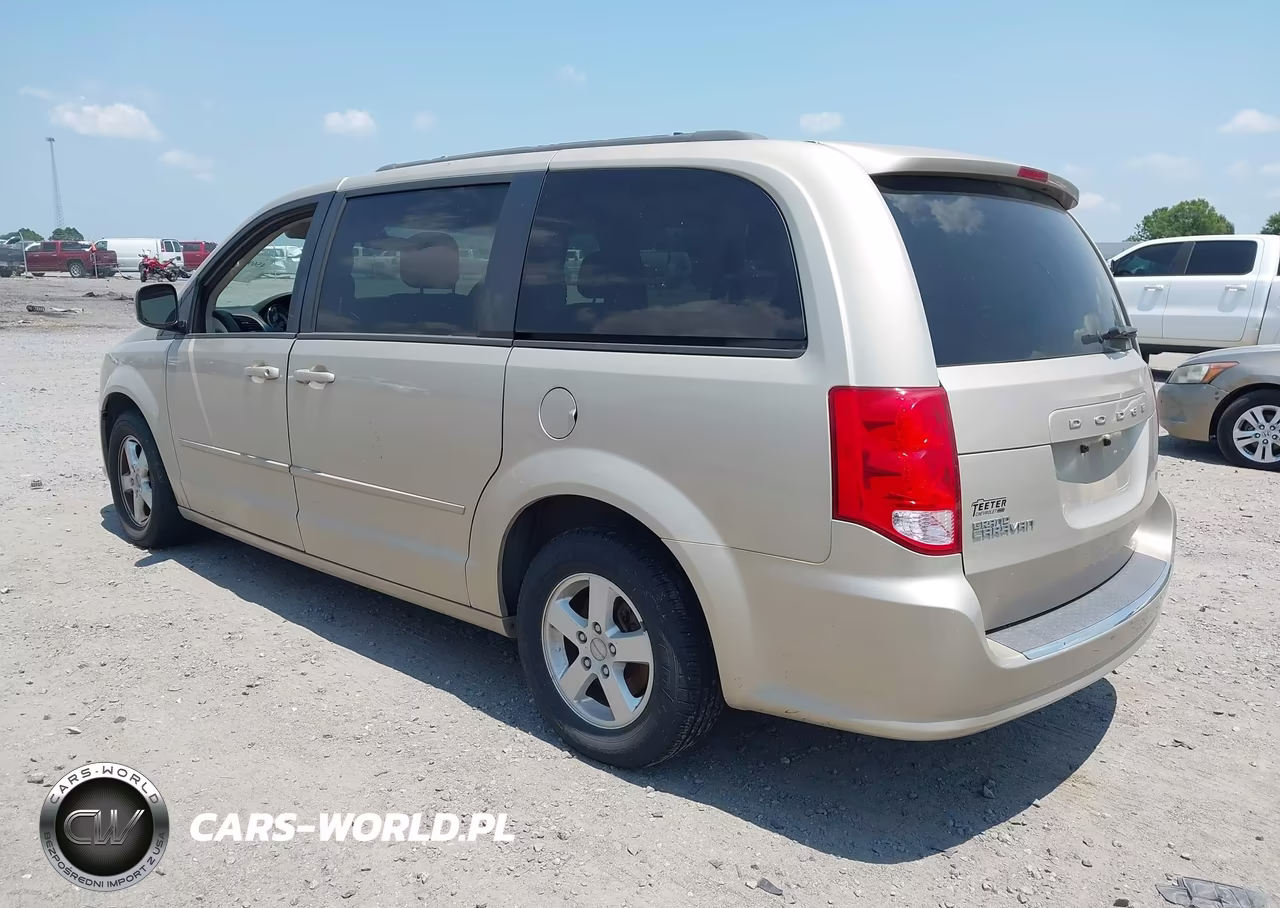 2013 Dodge Grand Caravan Sxt VIN:2C4RDGCG5DR553946 - 3