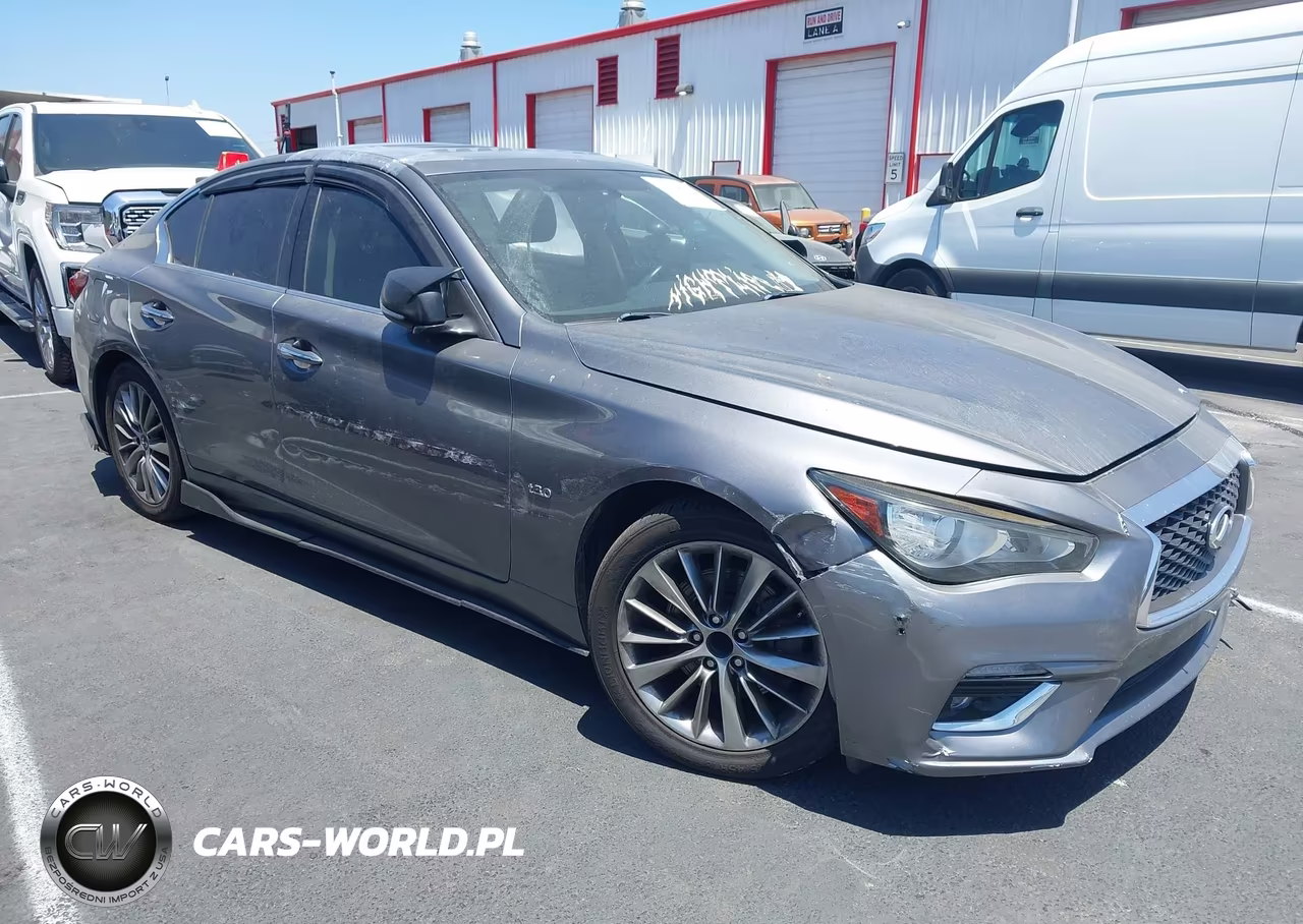 2018 Infiniti Q50 3.0T Luxe – zdjęcie 1 z 16